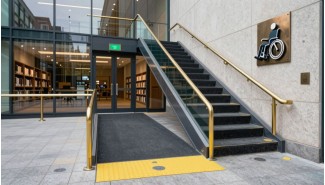 Беспроводные кнопки вызова в программе «Доступная среда»: технологии на службе инклюзивности